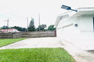 3502 Bloomingdale Ave, Valrico, FL 33596 - Photo 27