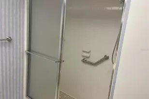 11200 102nd Ave, Seminole, FL 33778 - Photo 15
