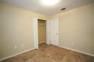 5136 Sterling Manor Dr, Tampa, FL 33647 - Photo 17