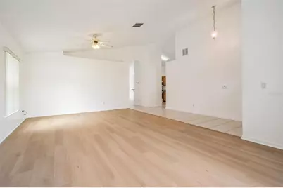 19028 Weatherstone Drive, Tampa, FL 33647 - Photo 11