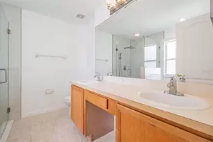 19028 Weatherstone Dr, Tampa, FL 33647 - Photo 17