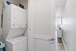 101 S Eola Dr, Orlando, FL 32801 - Photo 19