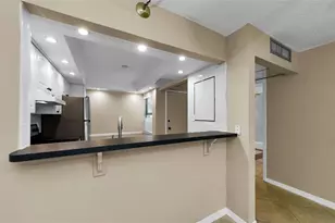 14130 Rosemary Ln, Largo, FL 33774 - Photo 19