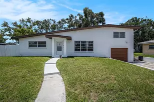 11830 86th Ave, Seminole, FL 33772 - Photo 1