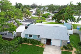 4740 Venetian Blvd NE, Saint Petersburg, FL 33703 - Photo 1