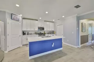 17255 Holly Wl Ave, Wimauma, FL 33598 - Photo 15