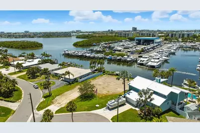 1301 Sea Gull Drive S, Gulfport, FL 33707 - Photo 3