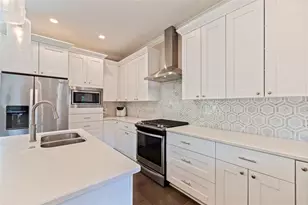 440 11th Ave NE, Saint Petersburg, FL 33701 - Photo 17