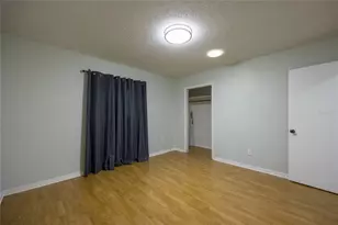 5712 S 20th Ave S, Tampa, FL 33619 - Photo 11