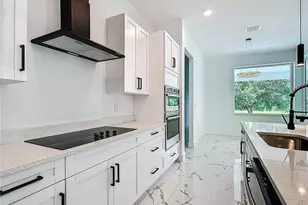 2105 Dorman Rock Pl, Plant City, FL 33565 - Photo 11