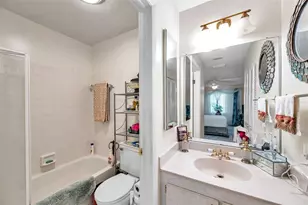 2182 Corinne Ct S, Saint Petersburg, FL 33712 - Photo 21