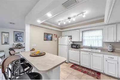 2182 Corinne Court S #C, Saint Petersburg, FL 33712 - Photo 37