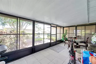 2182 Corinne Ct S, Saint Petersburg, FL 33712 - Photo 29