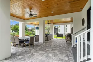 8107 N River Shore Dr, Tampa, FL 33604 - Photo 41