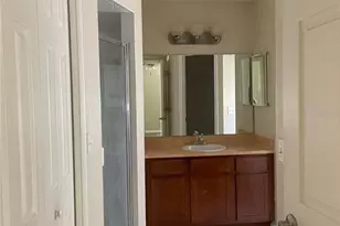 10915 Dunscore Cottage Way, Wimauma, FL 33598 - Photo 9