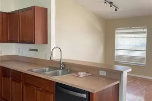 10915 Dunscore Cottage Way, Wimauma, FL 33598 - Photo 7