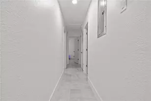 13002 E Wheeler Rd, Dover, FL 33527 - Photo 7