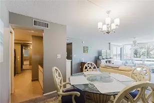 632 Edgewater Dr, Dunedin, FL 34698 - Photo 7