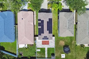 7842 Carriage Pointe Dr, Gibsonton, FL 33534 - Photo 45