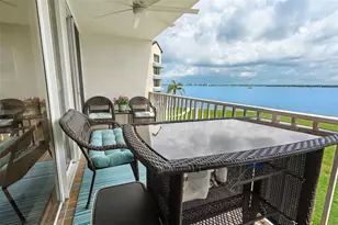 5151 Isla Key Blvd S, Saint Petersburg, FL 33715 - Photo 19