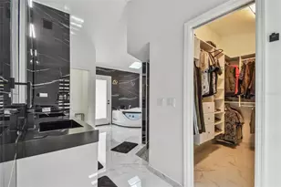 2834 Chancery Ln, Clearwater, FL 33759 - Photo 37