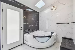 2834 Chancery Ln, Clearwater, FL 33759 - Photo 41