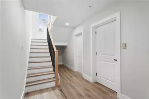 11605 1st St E, Treasure Island, FL 33706 - Photo 9