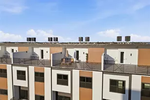 11605 1st St E, Treasure Island, FL 33706 - Photo 47