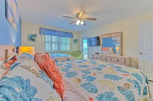 17450 Gulf Blvd, Redington Shores, FL 33708 - Photo 23