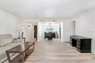 200 Country Club Dr, Largo, FL 33771 - Photo 11