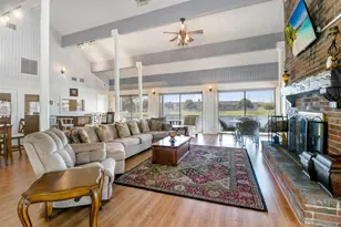 200 Country Club Dr, Largo, FL 33771 - Photo 31