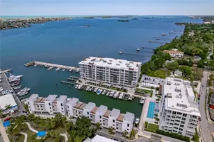 920 N Osceola Ave, Clearwater, FL 33755 - Photo 1