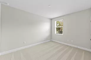 6244 29th St N, Saint Petersburg, FL 33702 - Photo 37