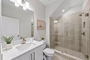 6244 29th St N, Saint Petersburg, FL 33702 - Photo 29