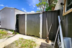 6975 Edgewater Dr, New Port Richey, FL 34652 - Photo 33