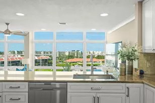 7600 Sun Island Dr S, South Pasadena, FL 33707 - Photo 19