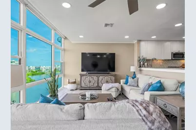 7600 Sun Island Drive S #804, South Pasadena, FL 33707 - Photo 5