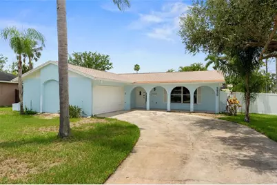 5830 Venetian Boulevard NE, Saint Petersburg, FL 33703 - Photo 1