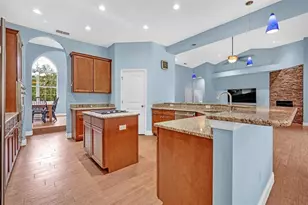 9824 Brantley Rd, Lithia, FL 33547 - Photo 9