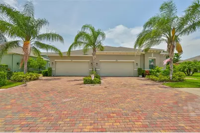 611 Chipper Drive, Sun City Center, FL 33573 - Photo 5