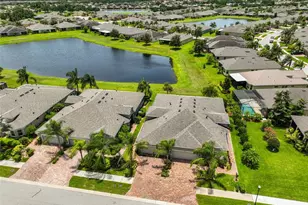 611 Chipper Dr, Sun City Center, FL 33573 - Photo 45