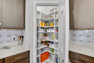 13136 Peachleaf Ave, Riverview, FL 33579 - Photo 17