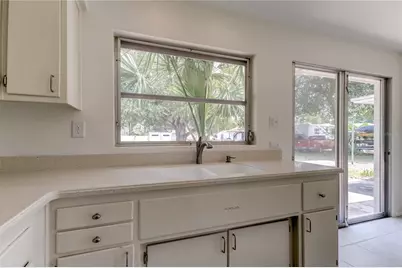 303 Shore Drive W, Oldsmar, FL 34677 - Photo 21