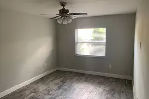 10440 Gatling St, Spring Hill, FL 34608 - Photo 23