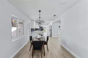 1720 SE Lambright St, Tampa, FL 33610 - Photo 9