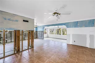 557 Crystal Dr, Madeira Beach, FL 33708 - Photo 27