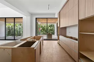 107 Martinique Ave, Tampa, FL 33606 - Photo 11