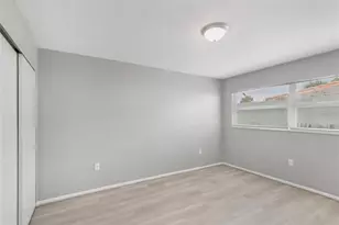 250 Rosery Rd NW, Largo, FL 33770 - Photo 17