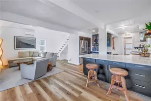 12016 Lagoon Ln, Treasure Island, FL 33706 - Photo 17