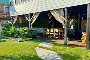 12016 Lagoon Ln, Treasure Island, FL 33706 - Photo 33